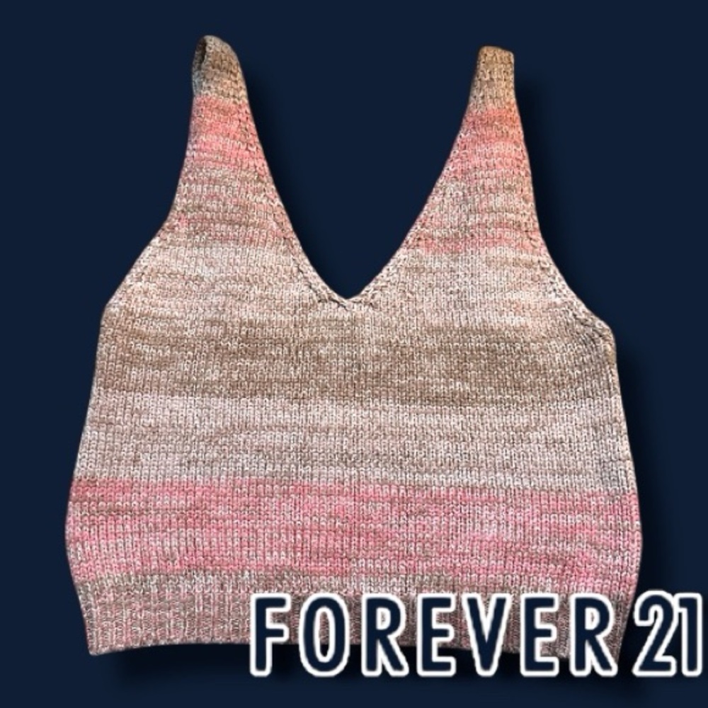 FOREVER21 Striped Knit Cropped Tank Top in Pink/Beige Hues. Size Small